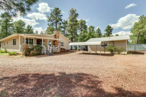 Laptop-Friendly Lakeside Cottage Stay with Gas Grill